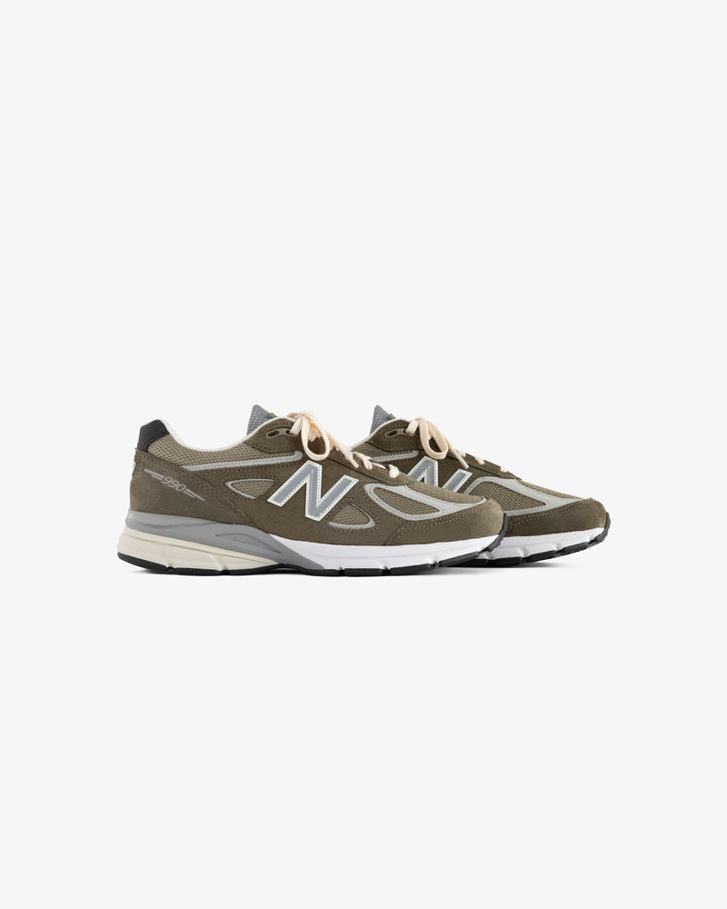 ALD / New Balance 990v4