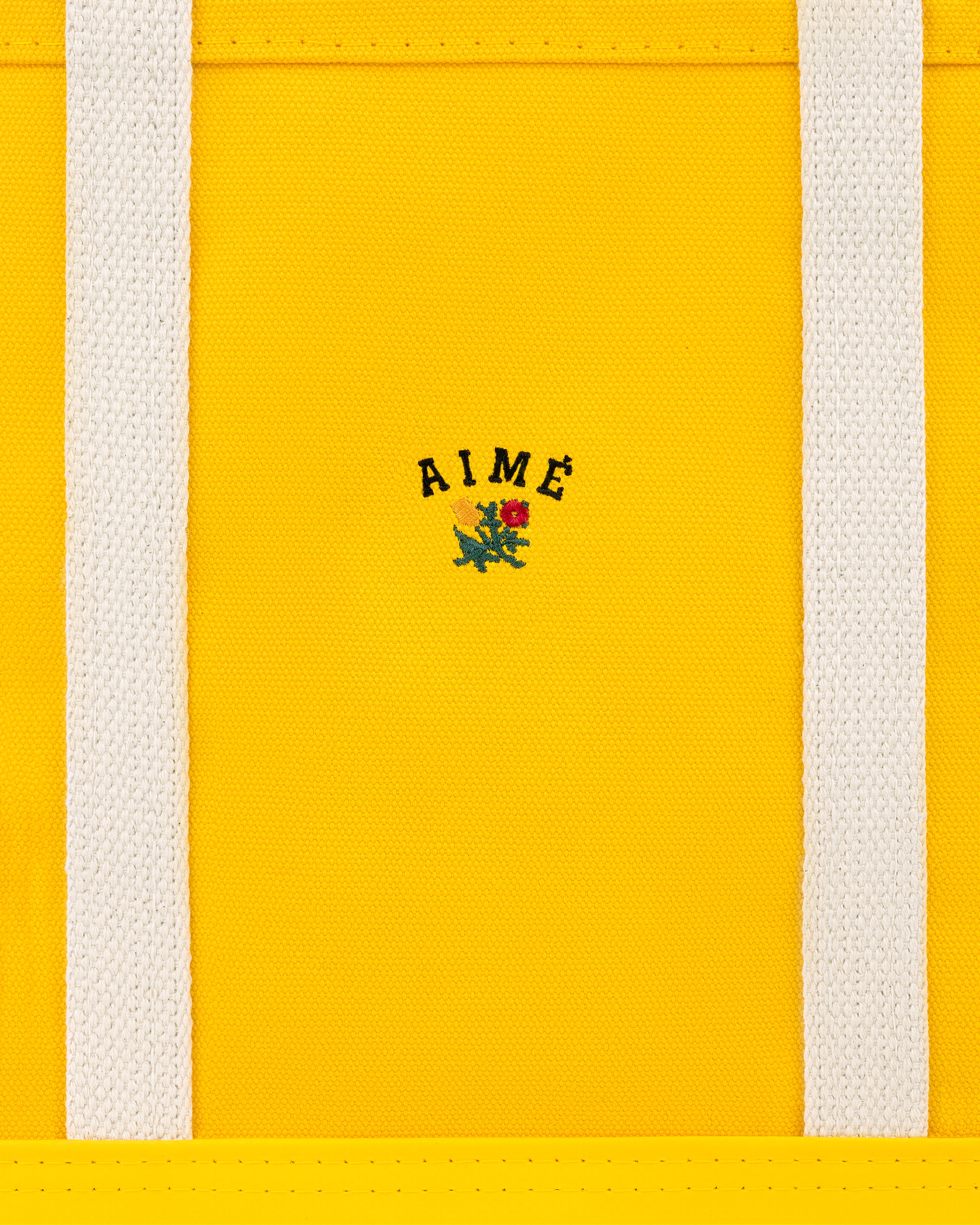 Small Crest Canvas Tote