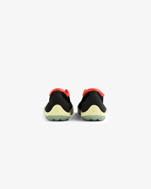 ALD / New Balance MT10T Sport Shoe