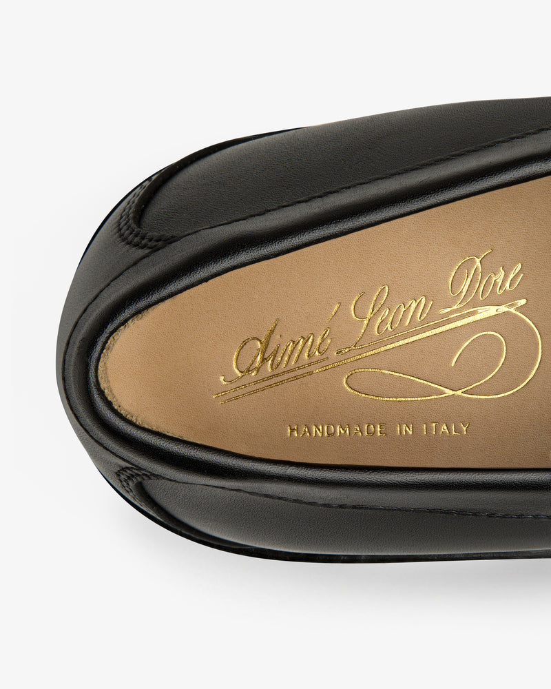 Queens Crest Raffia Loafer