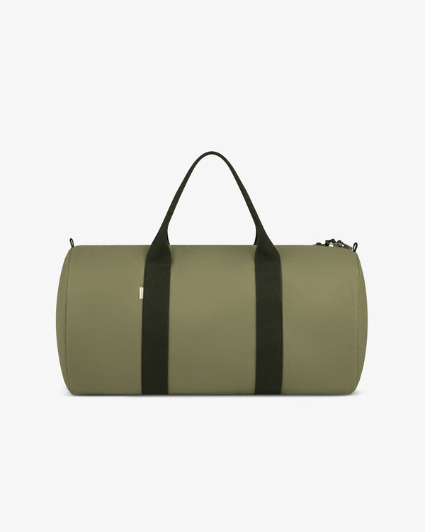 AIMÉ LEON DORE Nylon Duffle Bag オリーブ Travel in style with the Aimé Leon Dore Nylon Duffle Bag in