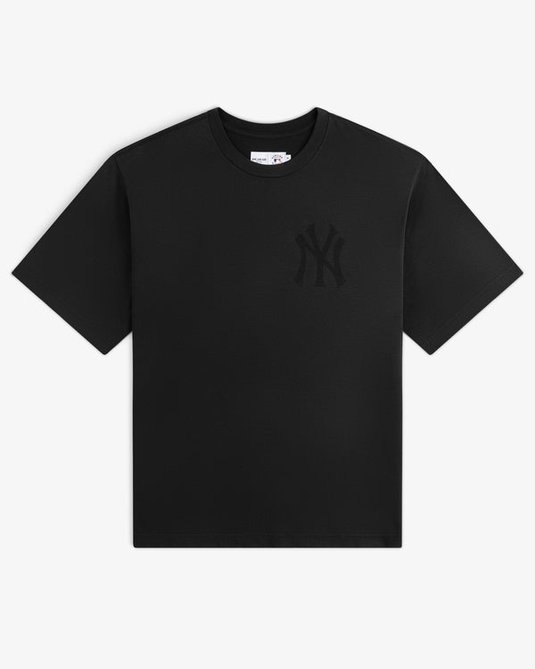 Yankees Washed Logo Tee: black, short sleeves, subtle NY Yankees logo on the left chest.