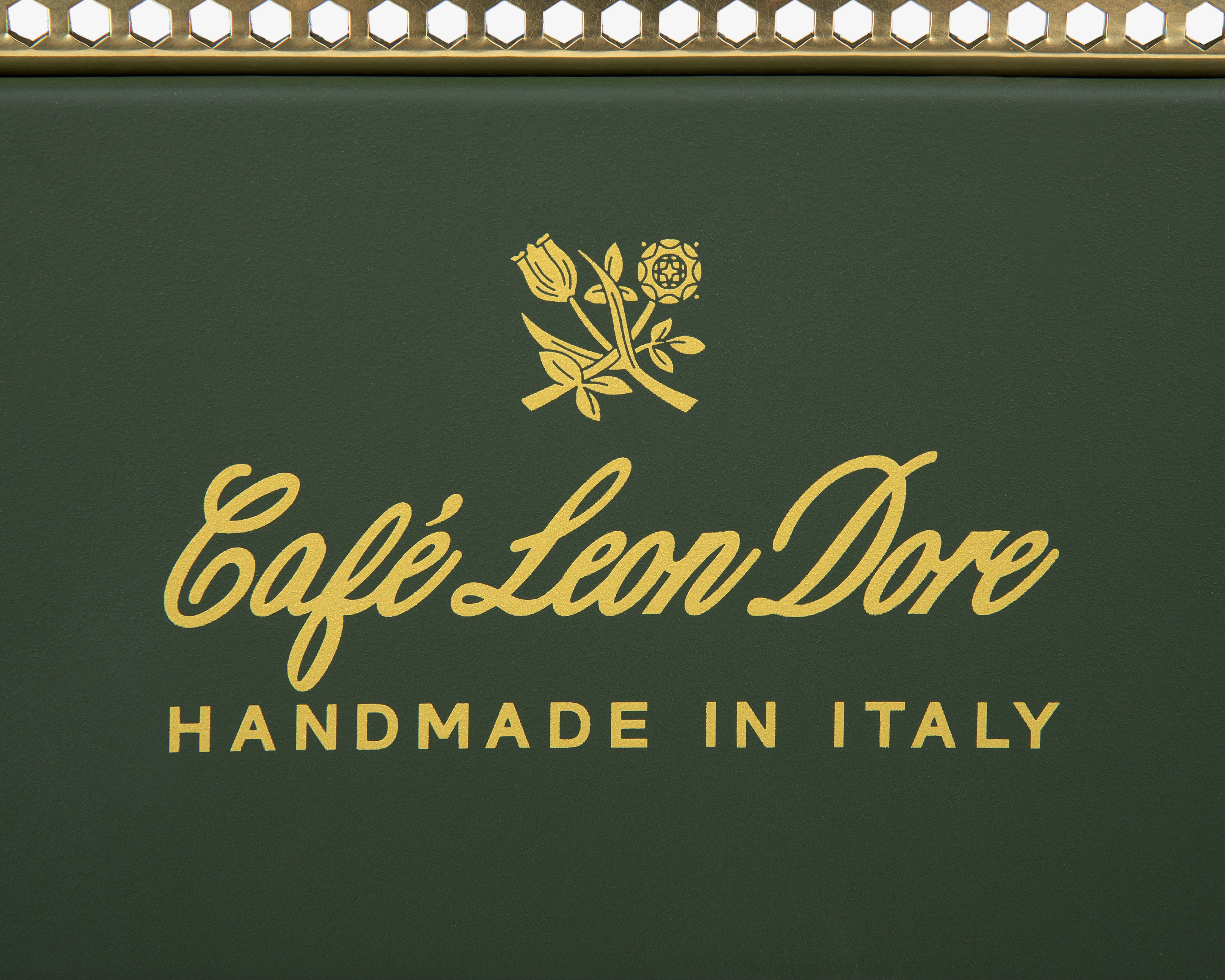 Café Leon Dore / La Marzocco Linea Micra