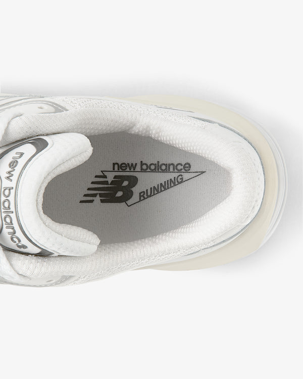 New Balance Made in USA 990v6