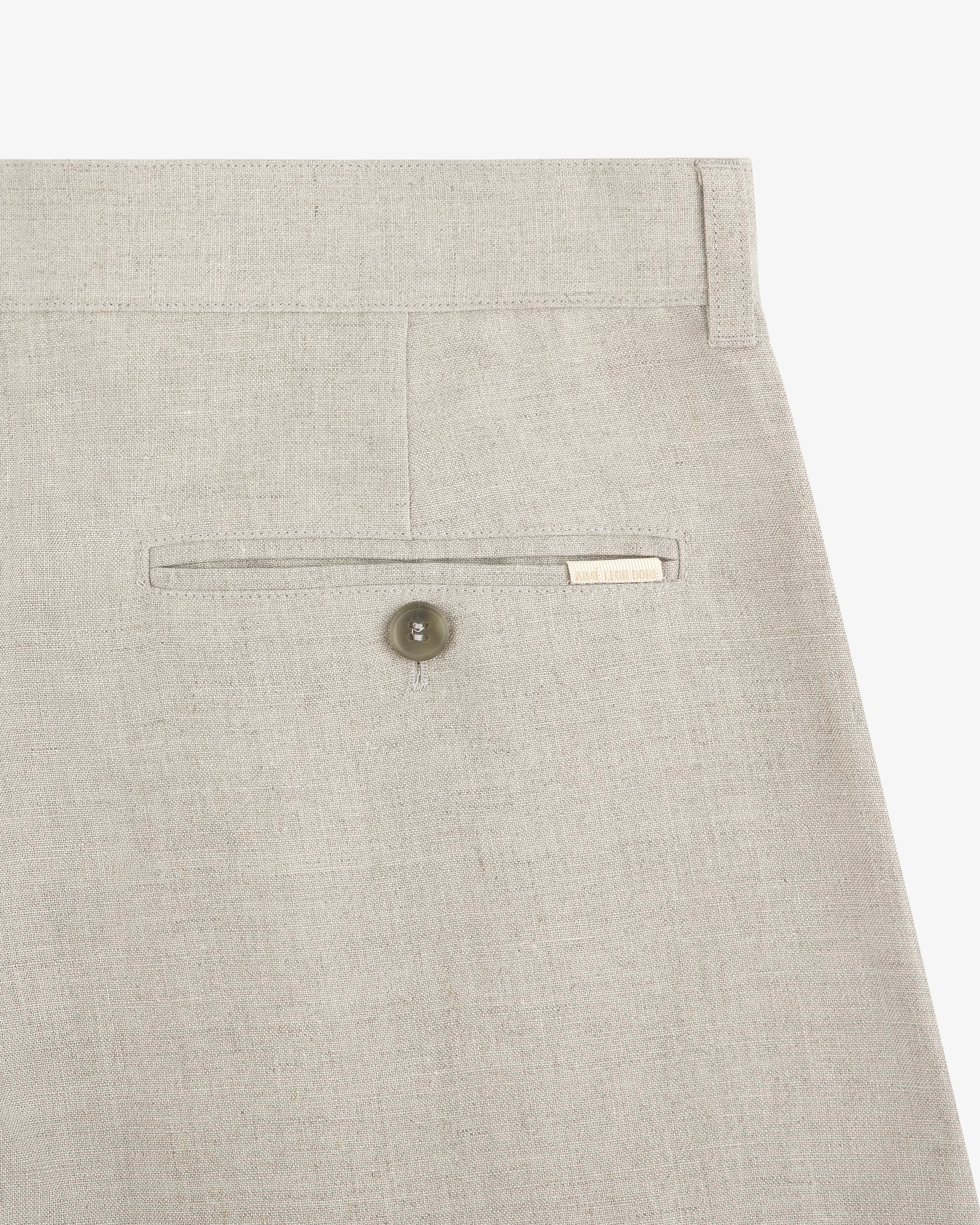 Double Pleated Linen Short