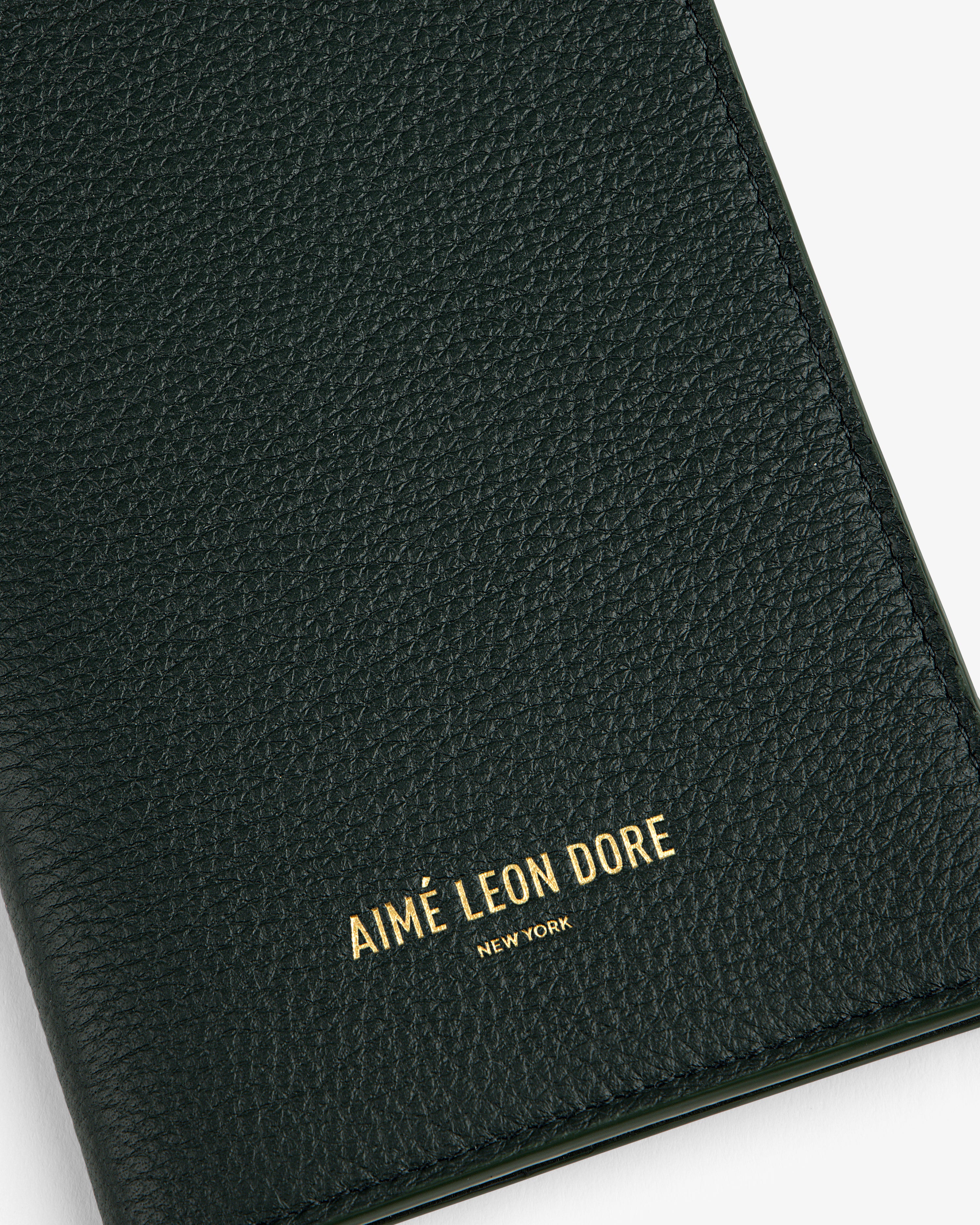 Leather   Passport   Holder