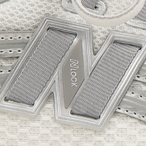 Color: Pristine / grey