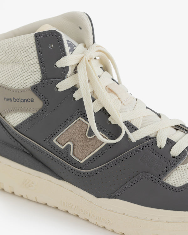 ALD  / New Balance  650R